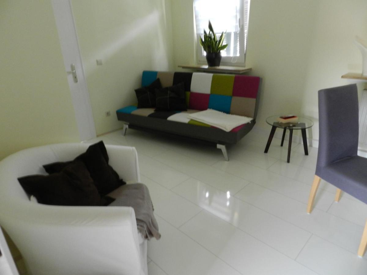 Ferienwohnung Burgenblilck Weinheim Εξωτερικό φωτογραφία